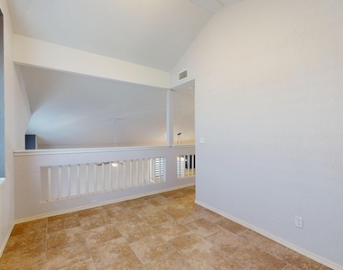 7580 Plaza Taurina Drive - Photo Thumbnail 34