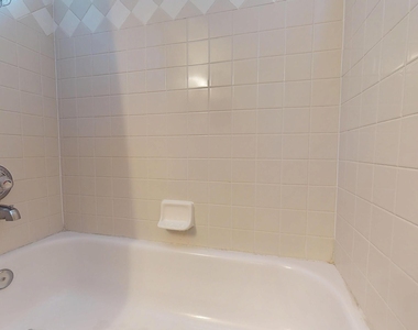 7580 Plaza Taurina Drive - Photo Thumbnail 25