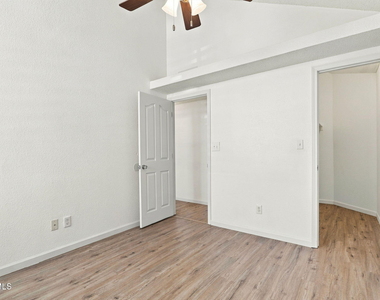 6728 Dakota Ridge Drive - Photo Thumbnail 25