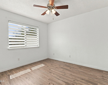 6728 Dakota Ridge Drive - Photo Thumbnail 20