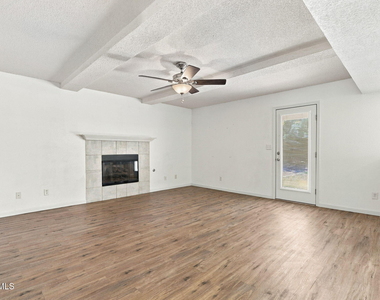6728 Dakota Ridge Drive - Photo Thumbnail 17