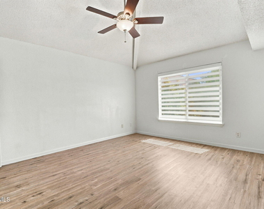 6728 Dakota Ridge Drive - Photo Thumbnail 30