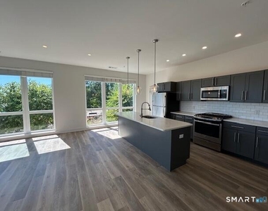 112a Southfield Avenue - Photo Thumbnail 23