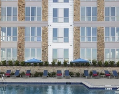 112a Southfield Avenue - Photo Thumbnail 3