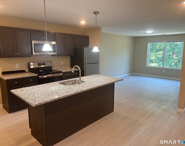 136 Liberty Street - Photo Thumbnail 8