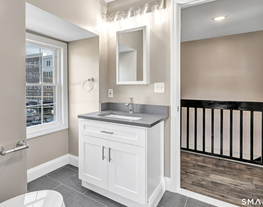 418 Howe Avenue - Photo Thumbnail 7