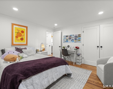 180 Ruane Street - Photo Thumbnail 15
