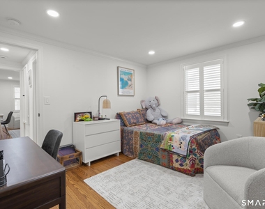 180 Ruane Street - Photo Thumbnail 9