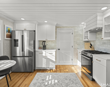 180 Ruane Street - Photo Thumbnail 22