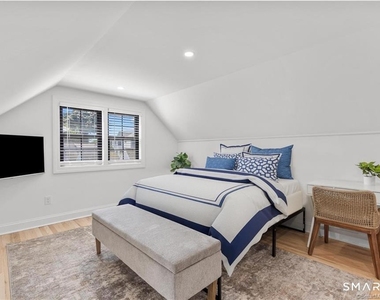 22 Oldfield Drive - Photo Thumbnail 26