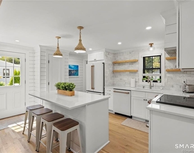 22 Oldfield Drive - Photo Thumbnail 5