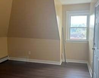 76-78 Baltimore Street - Photo Thumbnail 12