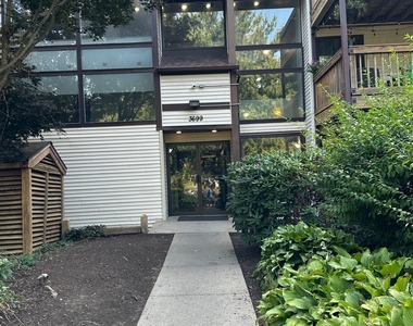 3699 Broadbridge Avenue - Photo Thumbnail 2