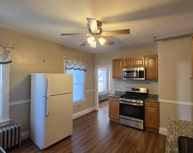 142 Oakland Terrace - Photo Thumbnail 1