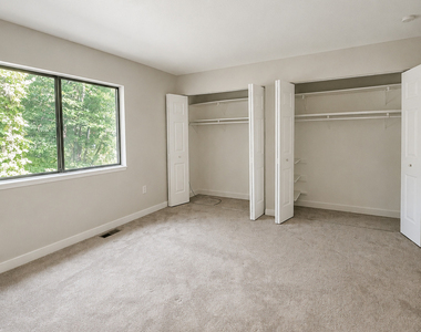 5 Farmington Chase Crescent - Photo Thumbnail 31