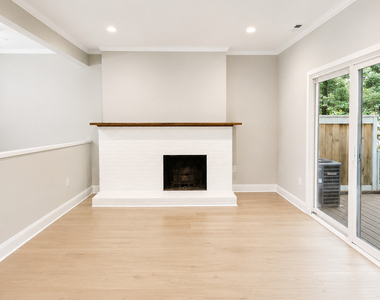 5 Farmington Chase Crescent - Photo Thumbnail 10