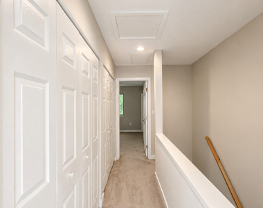 5 Farmington Chase Crescent - Photo Thumbnail 19