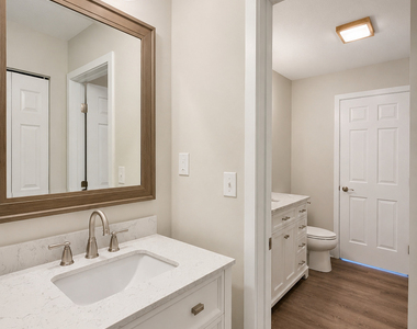 5 Farmington Chase Crescent - Photo Thumbnail 28