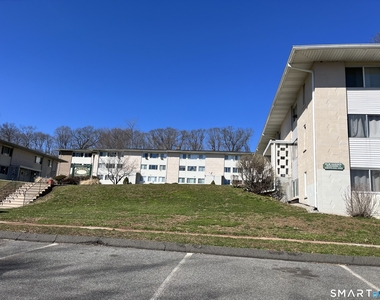 32 Sigwin Circle - Photo Thumbnail 2