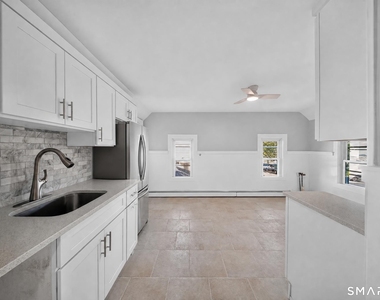 274 Park Street - Photo Thumbnail 15
