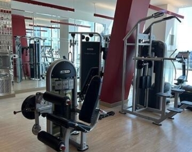 401 Atlantic Street - Photo Thumbnail 8