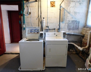 512 Townsend Avenue - Photo Thumbnail 11