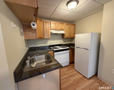 512 Townsend Avenue - Photo Thumbnail 7