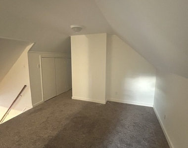 42 Berry Street - Photo Thumbnail 7