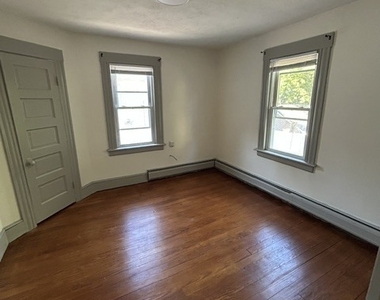 42 Berry Street - Photo Thumbnail 4