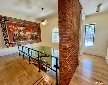 621 Chapel Street - Photo Thumbnail 7