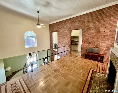 621 Chapel Street - Photo Thumbnail 5