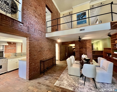 621 Chapel Street - Photo Thumbnail 15