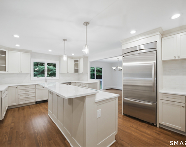 21 Deepwood Road - Photo Thumbnail 2