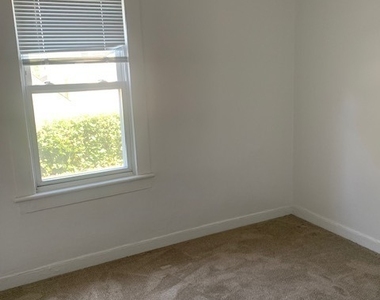 6 Kellogg Street - Photo Thumbnail 2