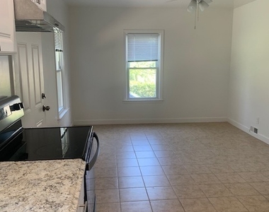 6 Kellogg Street - Photo Thumbnail 6