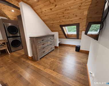 12 Cedarstone Road - Photo Thumbnail 11