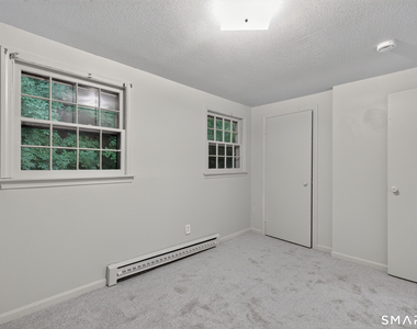 11b Maple Avenue - Photo Thumbnail 14