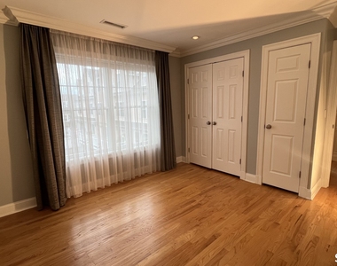 59 Liberty Street - Photo Thumbnail 12