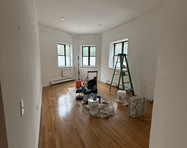 211 West 117th Street - Photo Thumbnail 3