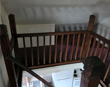 825 North - Photo Thumbnail 9