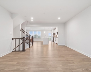 196 Moyer Hill - Photo Thumbnail 5