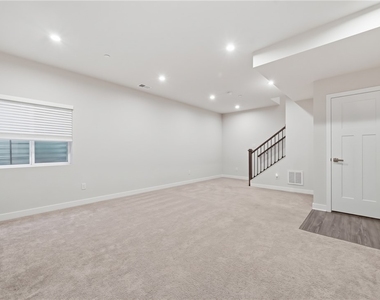 196 Moyer Hill - Photo Thumbnail 18