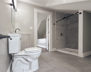 49 Holt St - Photo Thumbnail 9