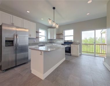 49 Holt St - Photo Thumbnail 6
