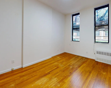 East 74th Street - Photo Thumbnail 1