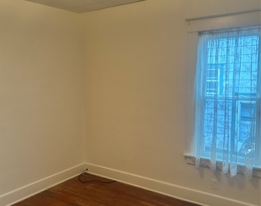 125 Crary Avenue - Photo Thumbnail 18