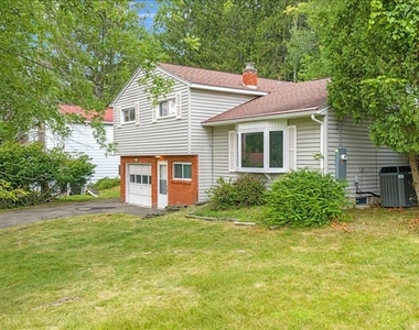 821 Country Club Road - Photo Thumbnail 22