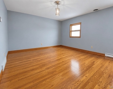 1757 Clark Street Road - Photo Thumbnail 8