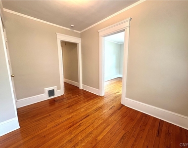 71 Chedell Place - Photo Thumbnail 10