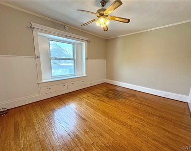 71 Chedell Place - Photo Thumbnail 4